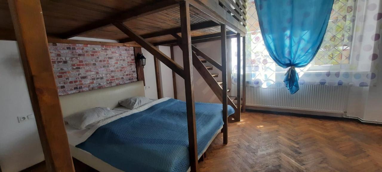Lorf Hostel&Apartments Krakow Dış mekan fotoğraf