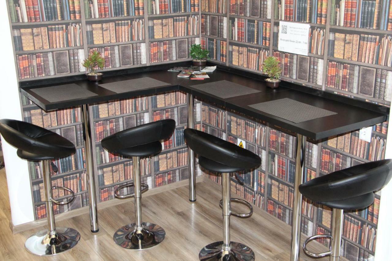 Lorf Hostel&Apartments Krakow Dış mekan fotoğraf